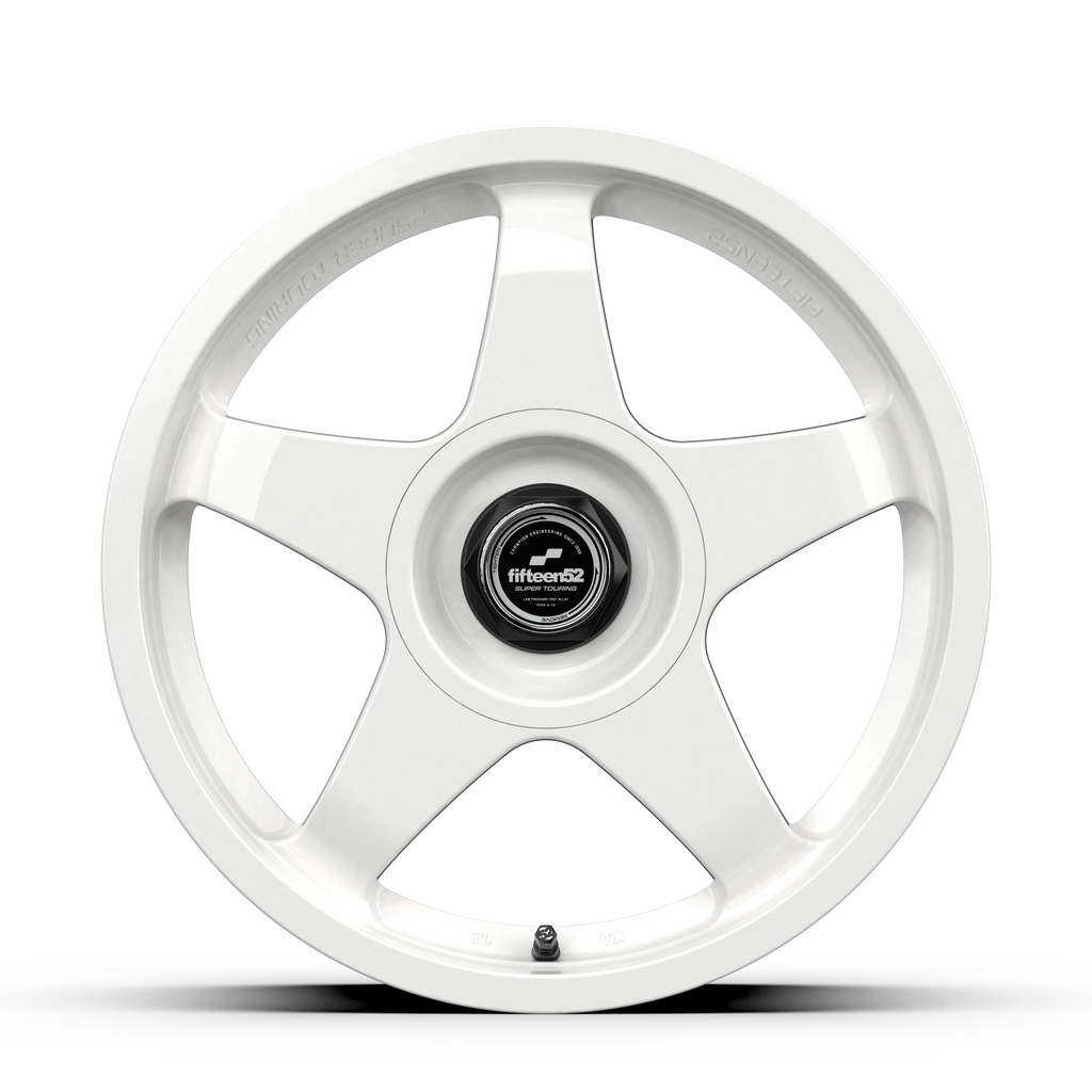 fifteen52 Chicane 19x8.5 5x114.3/5x120 35mm ET 73.1mm Center Bore Rally White Wheel