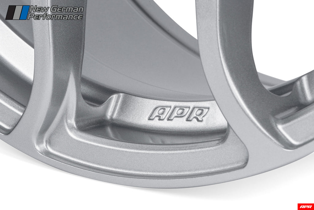 APR A01 Flow Formed Wheel - Hyper Silver Machined Face - 5x112, 18x8.5" ET45