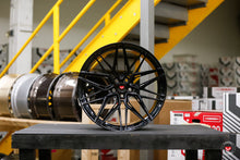 Load image into Gallery viewer, Vossen Forged EVO-5R - 22x10.5 - ET16 - 5x112 - 66.56 - GB - GLOSS BLACK - X5M G05 / X6M G06 FRONT