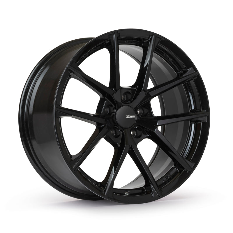 Enkei Helix 18x8.5 / 5x114.3 BP / 45mm Offset / 72.6mm Bore - Black