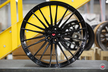Load image into Gallery viewer, Vossen Vossen Forged S17-04 - 24x10.5 - ET21 - 5x112 - 66.56 - GB CENTER / GB OUTER LAMBO URUS F