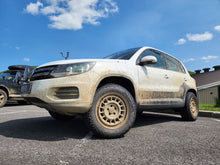 Load image into Gallery viewer, B2BFAB VW Mk1 Tiguan Camber Correcting Lift Kit