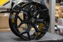 Load image into Gallery viewer, Vossen x Novitec NL4-Cl 21x13in - Centerlock - ET57 - Gloss Black Lamborghini Aventador Rear Wheel