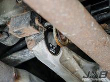 Load image into Gallery viewer, JXB Toyota Sienna 2nd/3rd gen Differential Support Arm Bushing Repair Kit (BIN02A0)