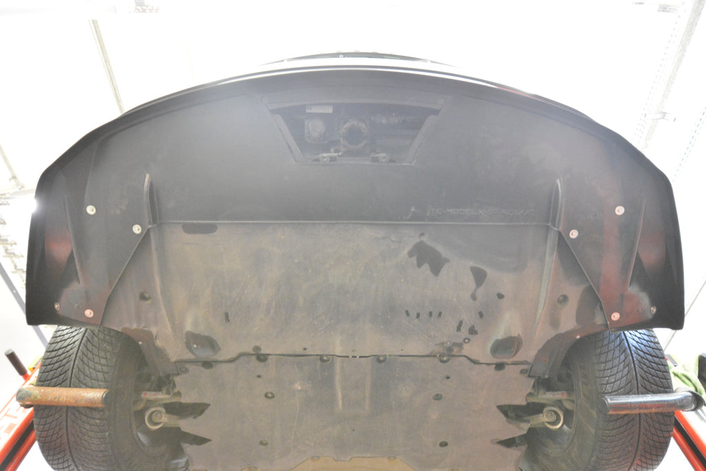 MAXTON DESIGN REAR SPLITTER (WITH VERTICAL BARS) V.2 TESLA MODEL X MK1 FACELIFT