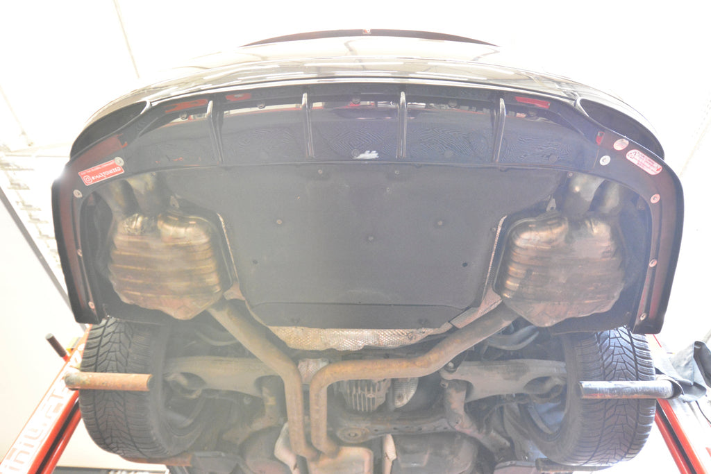 MAXTON DESIGN CENTRAL REAR SPLITTER (WITH VERTICAL BARS) AUDI A8 D4 FACELIFT
