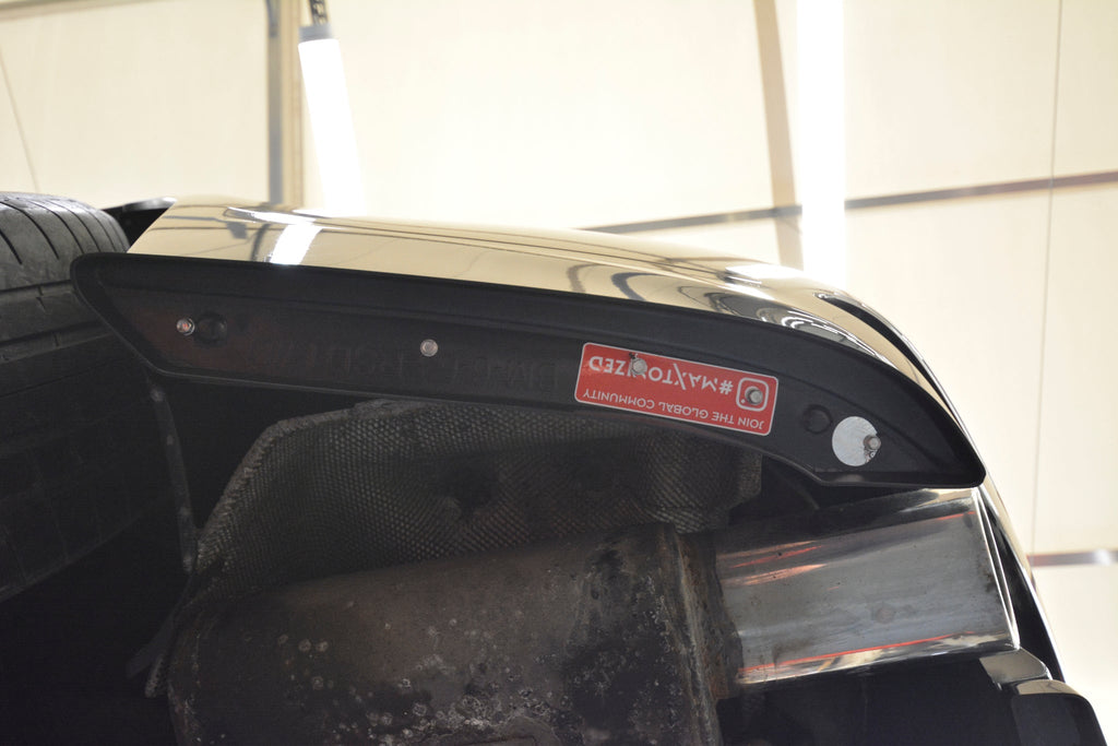MAXTON DESIGN REAR SIDE SPLITTERS BMW 6 E63 / E64 (PREFACE MODEL)