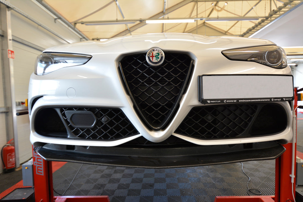 MAXTON DESIGN FRONT SPLITTER ALFA ROMEO GIULIA QUADRIFOGLIO