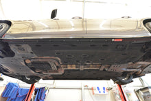 Load image into Gallery viewer, MAXTON DESIGN SIDE SKIRTS DIFFUSERS MASERATI QUATTROPORTE MK.6 PREFACE