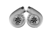 Load image into Gallery viewer, Turbosmart V-Band 0.96AR Oil Cooled TS-1-7880C Mirror Twin Turbo Package