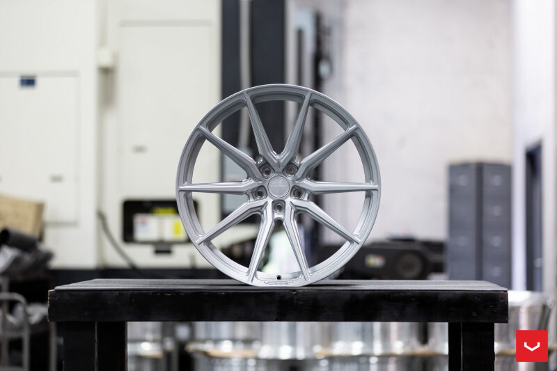 Vossen HF3 - 22x9.5 - ET35 - 5x112 - 66.56 - Flat - SS - Satin Silver Wheel