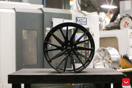 Vossen HF-4T - 22x10 - ET47 - 5x130 - 71.6 - FLAT - SB - SATIN BLACK - E-TRON FITMENT - RIGHT SIDE