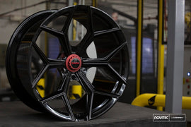 Vossen x Novitec NL4-5L 21x9.5in - 5x120 BP - ET30 - Gloss Black Lamborghini Revuelto Front Wheel