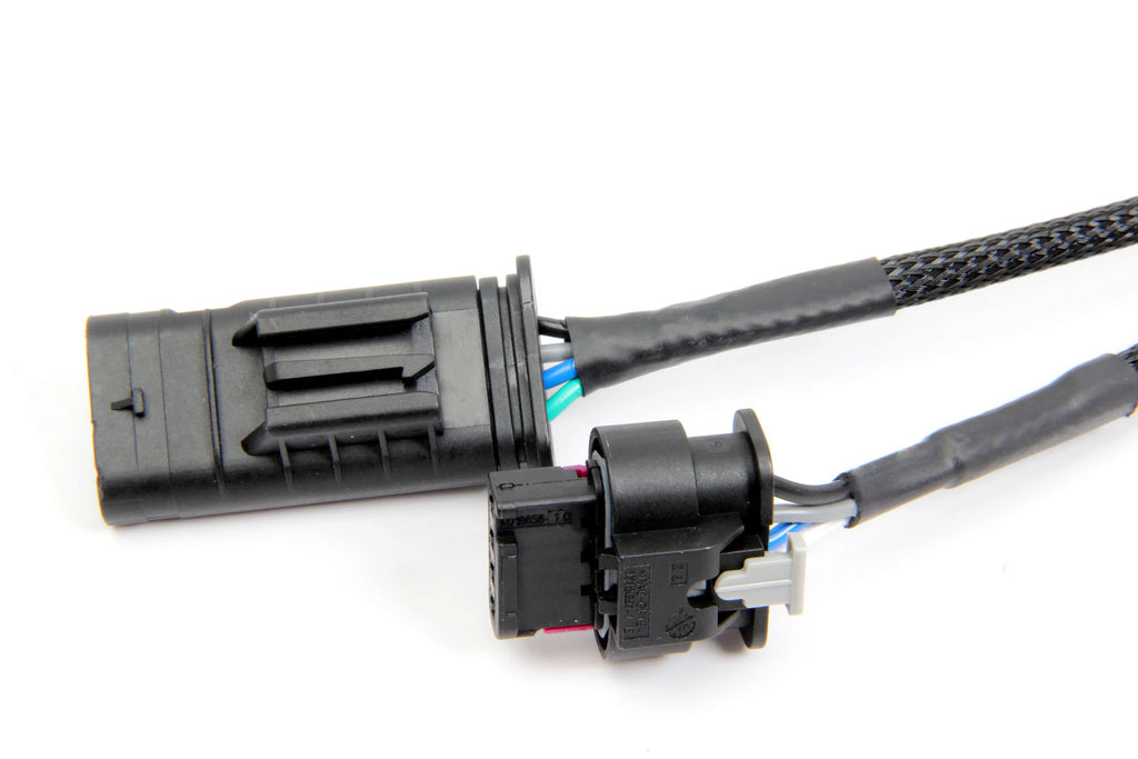 DINANTRONICS Sport Performance Tuner - 2014-2020 Mercedes-Benz C300/E300/CLA250/GLA250/GLC300/Metris/SLK300