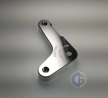 Load image into Gallery viewer, Dieselgeek Billet Aluminum Side to Side Reduction Bracket for 2008+ 6-speed cars