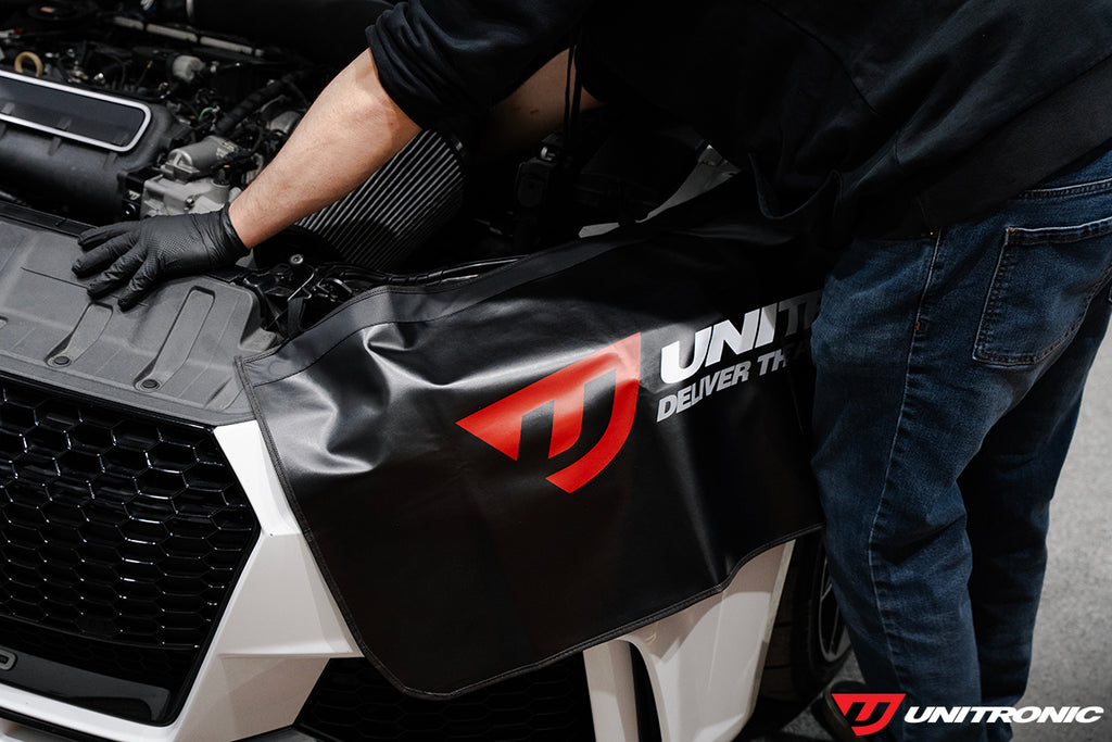 Unitronic Fender Cover