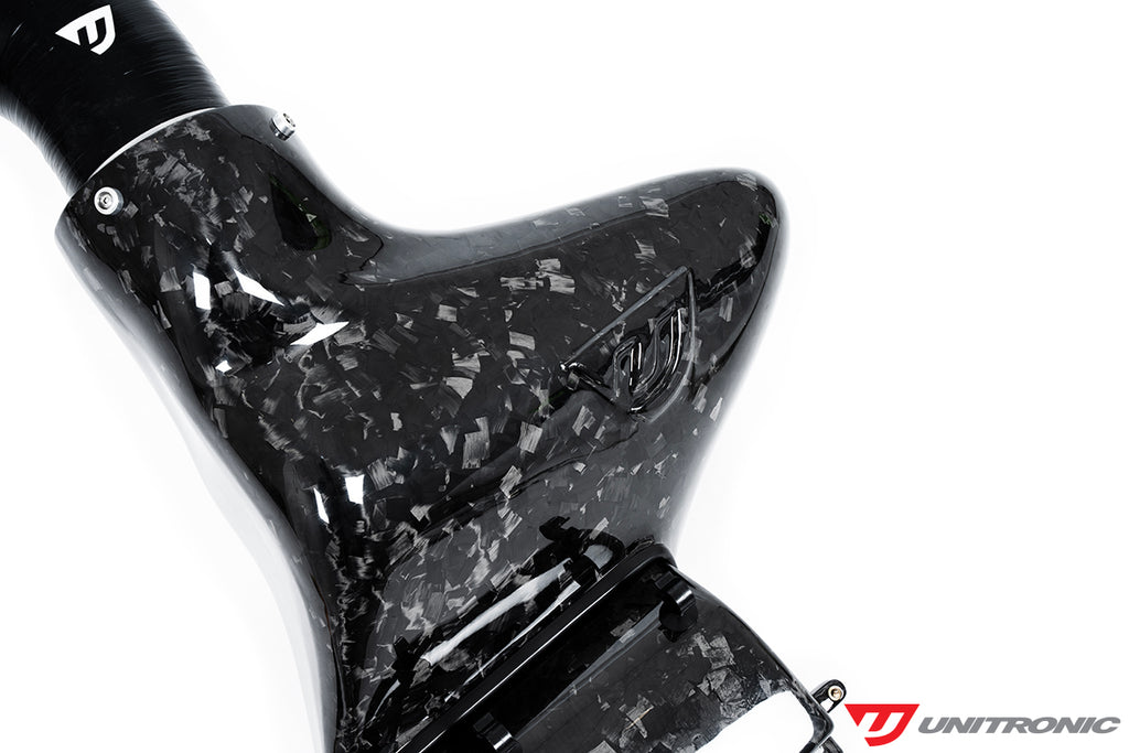 UNITRONIC FORGED CARBON FIBER INTAKE SYSTEM WITH AIR DUCT FOR AUDI 8Y S3, MK8 GOLF R 2.0TSI EVO4