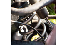 Load image into Gallery viewer, Eibach ERS 11in L x 5.00in OD Platinum Rear Spring - 200 lbs/in