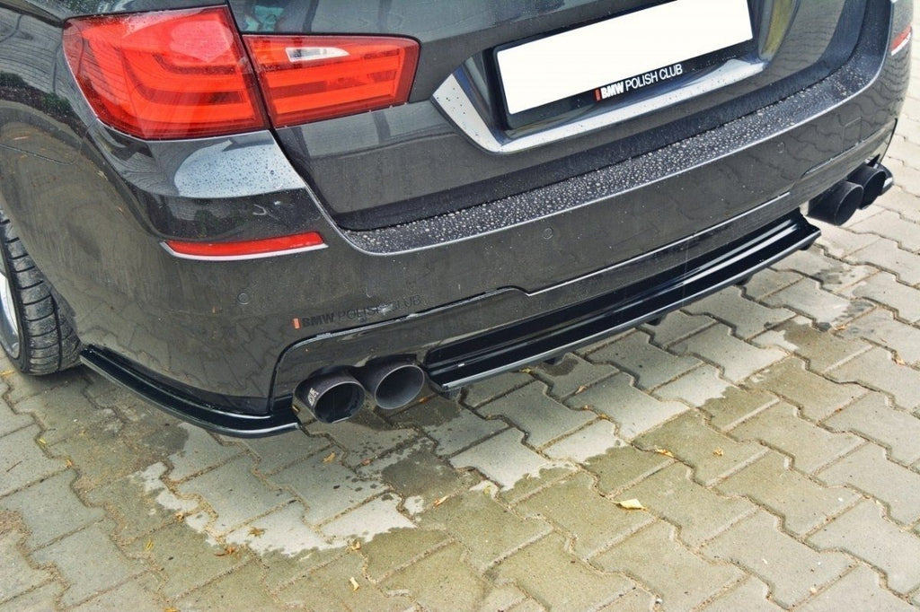 MAXTON DESIGN CENTRAL REAR SPLITTER BMW 5 F11 M-PACK (FITS TWO DOUBLE EXHAUST ENDS)