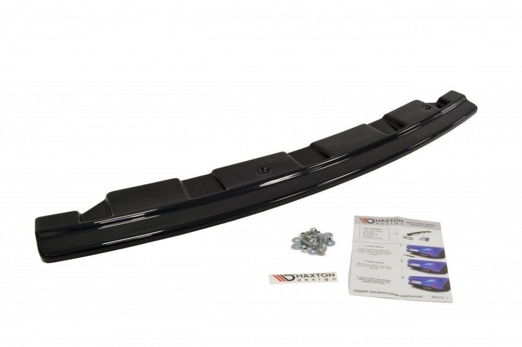 MAXTON DESIGN CENTRAL REAR SPLITTER BMW 5 F11 M-PACK - WITHOUT VERTICAL BARS (FITS TWO SINGLE EXHAUST ENDS)