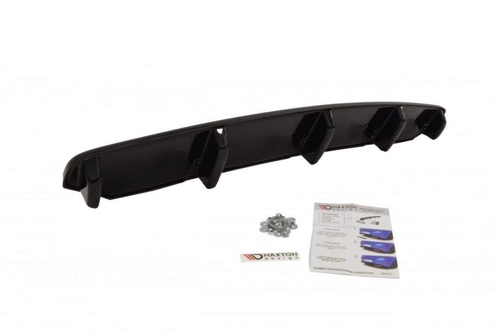 MAXTON DESIGN CENTRAL REAR SPLITTER BMW 6 GRAN COUPÃ‰ MPACK (WITH A VERTICAL BAR)