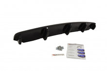 Load image into Gallery viewer, MAXTON DESIGN CENTRAL REAR SPLITTER BMW 6 GRAN COUPÃ‰ MPACK (WITH A VERTICAL BAR)