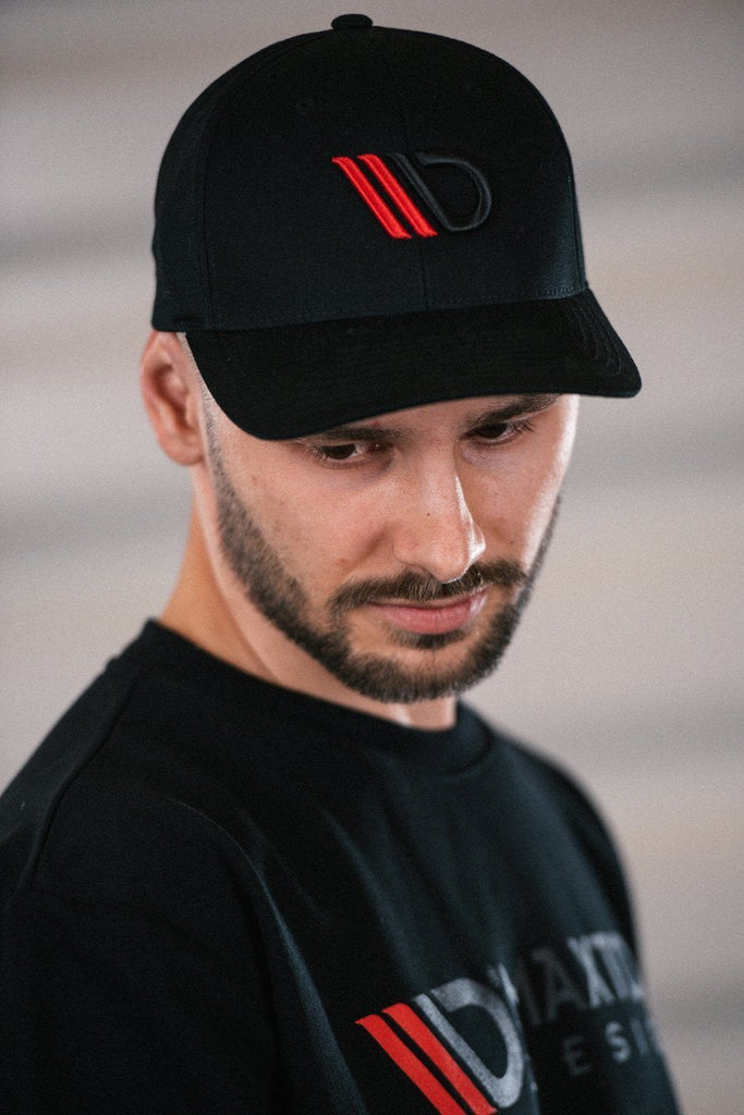 MAXTON DESIGN CAP BLACK/RED LOGO
