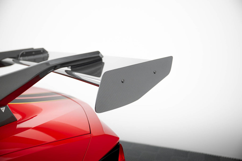 MAXTON DESIGN Carbon Spoiler + LED Chevrolet Corvette C8