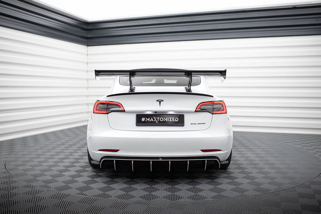 MAXTON DESIGN CARBON SPOILER TESLA MODEL 3