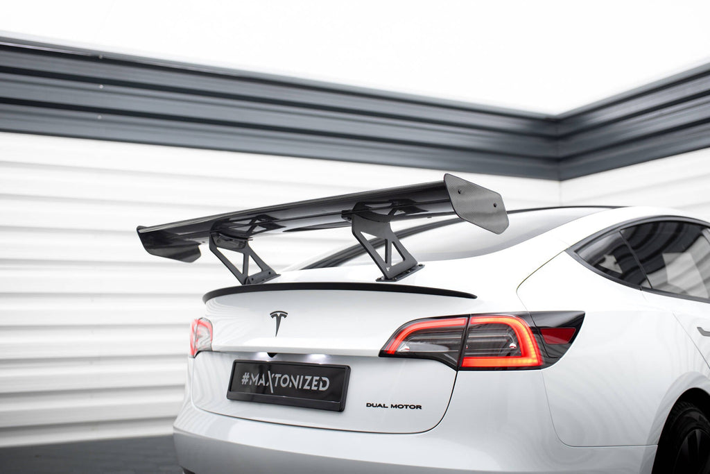 MAXTON DESIGN CARBON SPOILER TESLA MODEL 3