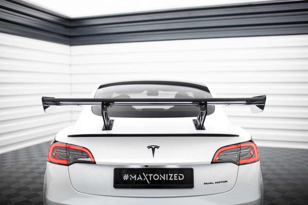 MAXTON DESIGN CARBON SPOILER TESLA MODEL 3