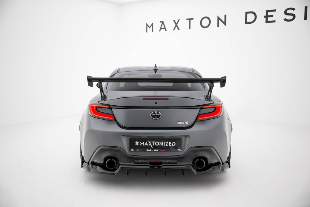 MAXTON DESIGN Carbon Spoiler With External Brackets Uprights Toyota GR86
