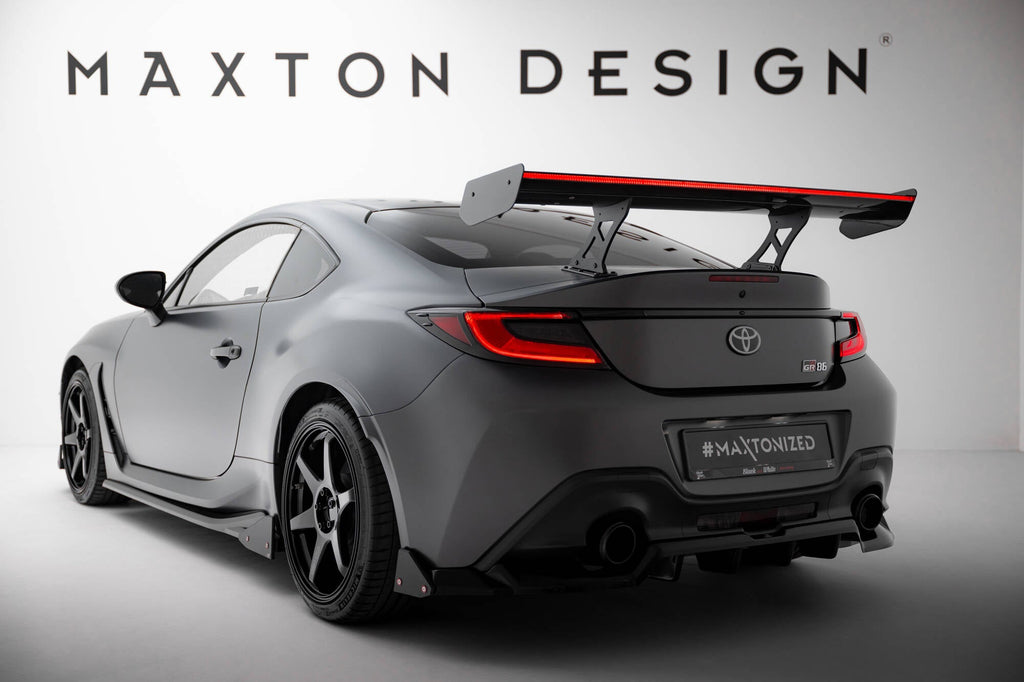 MAXTON DESIGN Carbon Spoiler With Internal Brackets Uprights + LED Toyota GR86