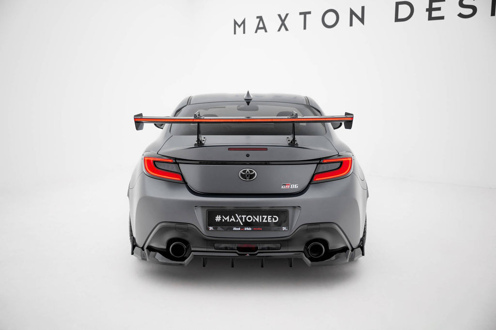 MAXTON DESIGN Carbon Spoiler With Upper Swan Mounting + LED Toyota GR86