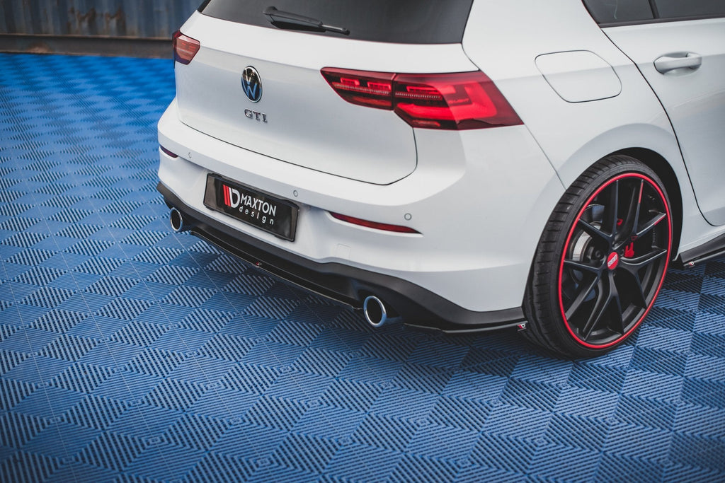 MAXTON DESIGN CENTRAL REAR SPLITTER VOLKSWAGEN GOLF 8 GTI