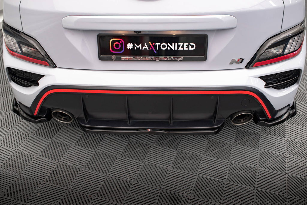 MAXTON DESIGN CENTRAL REAR SPLITTER FOR HYUNDAI KONA N MK1