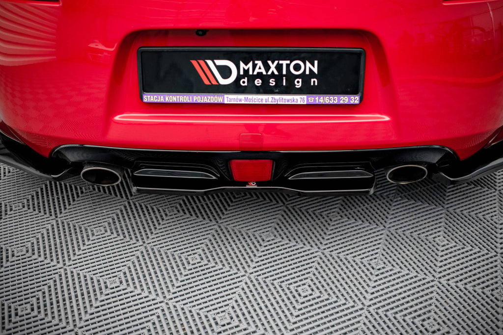 MAXTON DESIGN CENTRAL REAR SPLITTER FOR V.2 NISSAN 370Z