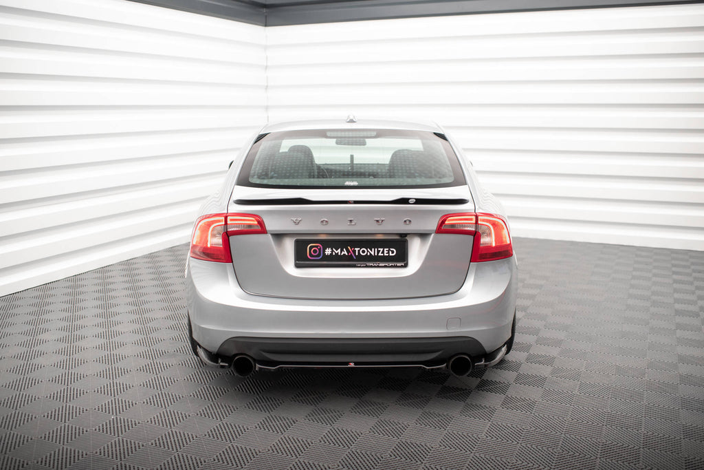 MAXTON DESIGN CENTRAL REAR SPLITTER FOR VOLVO S60 R-DESIGN MK2