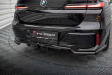 Load image into Gallery viewer, MAXTON DESIGN CENTRAL REAR SPLITTER (WITH VERTICAL BARS) BMW 7 M-PACK G70