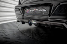 Load image into Gallery viewer, MAXTON DESIGN CENTRAL REAR SPLITTER (WITH VERTICAL BARS) BMW 7 M-PACK G70