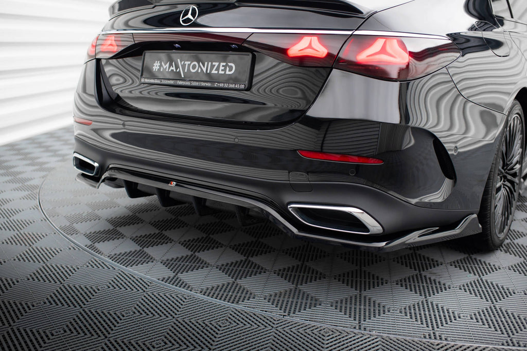 MAXTON DESIGN CENTRAL REAR SPLITTER (WITH VERTICAL BARS) MERCEDES-BENZ E AMG-LINE W214