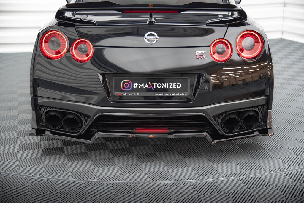 MAXTON DESIGN CENTRAL REAR SPLITTER (WITH VERTICAL BARS) NISSAN GTR R35 FACELIFT