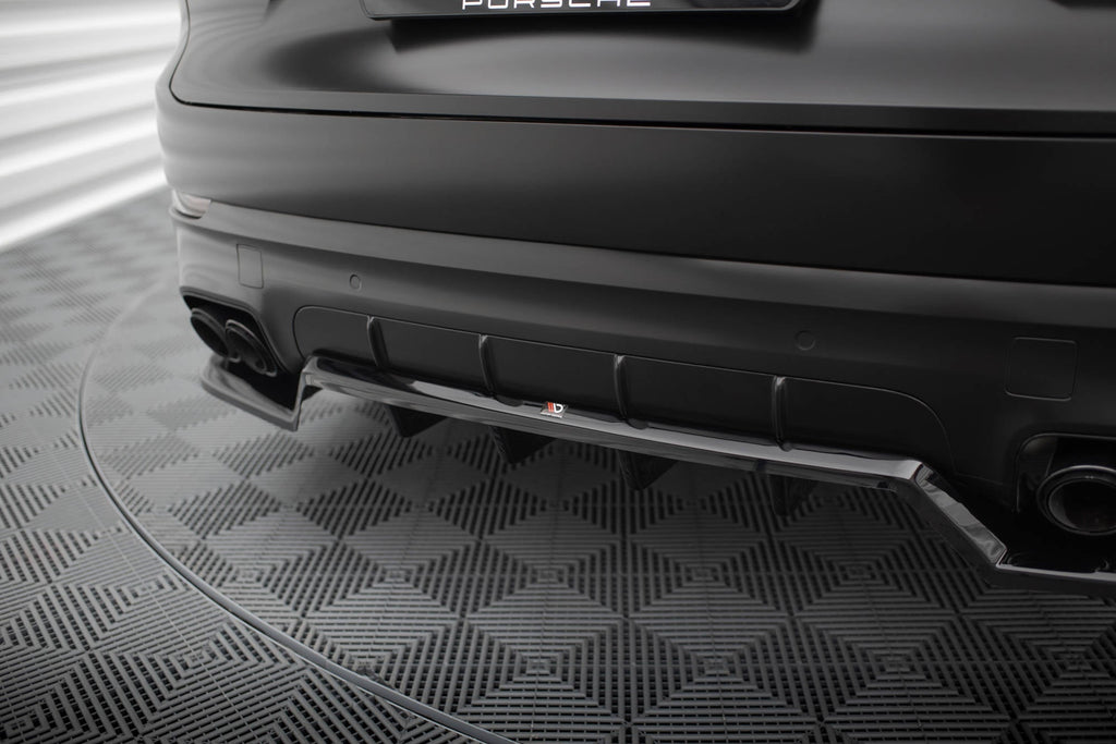 MAXTON DESIGN CENTRAL REAR SPLITTER (WITH VERTICAL BARS) PORSCHE CAYENNE SPORT DESIGN MK3