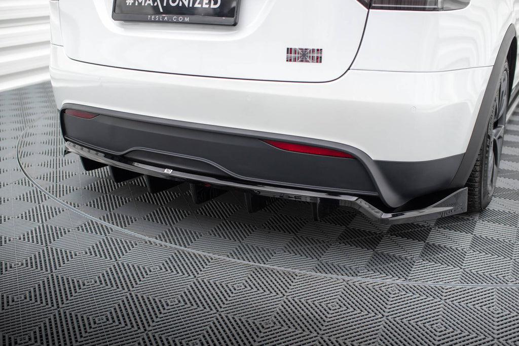 MAXTON DESIGN CENTRAL REAR SPLITTER (WITH VERTICAL BARS) TESLA MODEL X MK1 FACELIFT