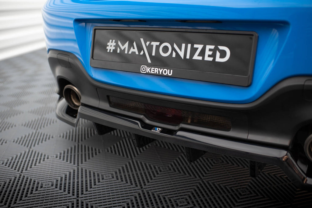 MAXTON DESIGN CENTRAL REAR SPLITTER (WITH VERTICAL BARS) V.1 TOYOTA GR86 MK1