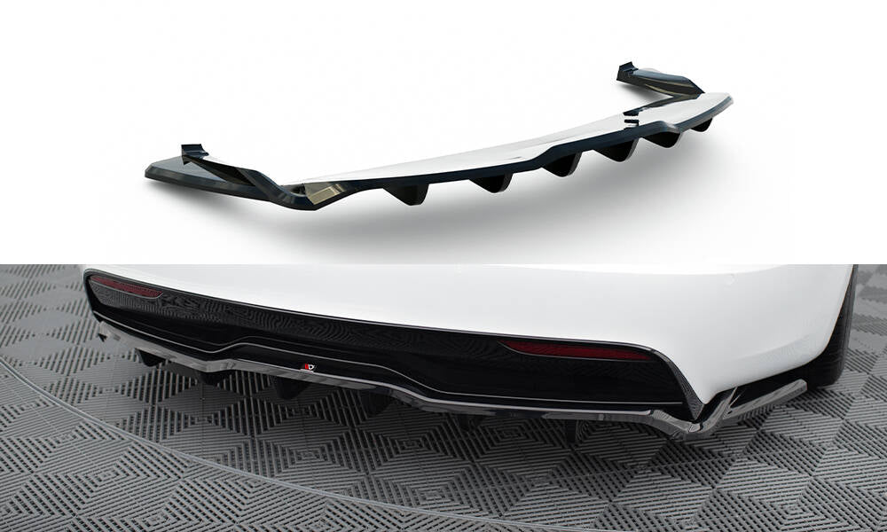 MAXTON DESIGN CENTRAL REAR SPLITTER (WITH VERTICAL BARS) V.2 TESLA MODEL S PLAID MK1 FACELIFT