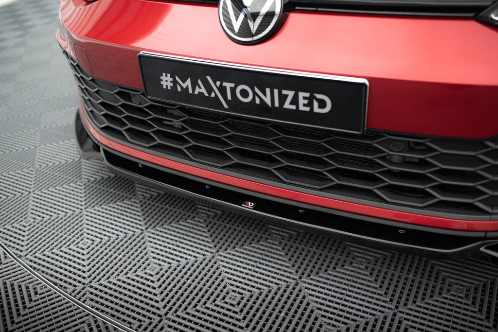 MAXTON DESIGN FRONT SPLITTER + FLAPS V.2 VOLKSWAGEN GOLF 8 GTI / R-LINE