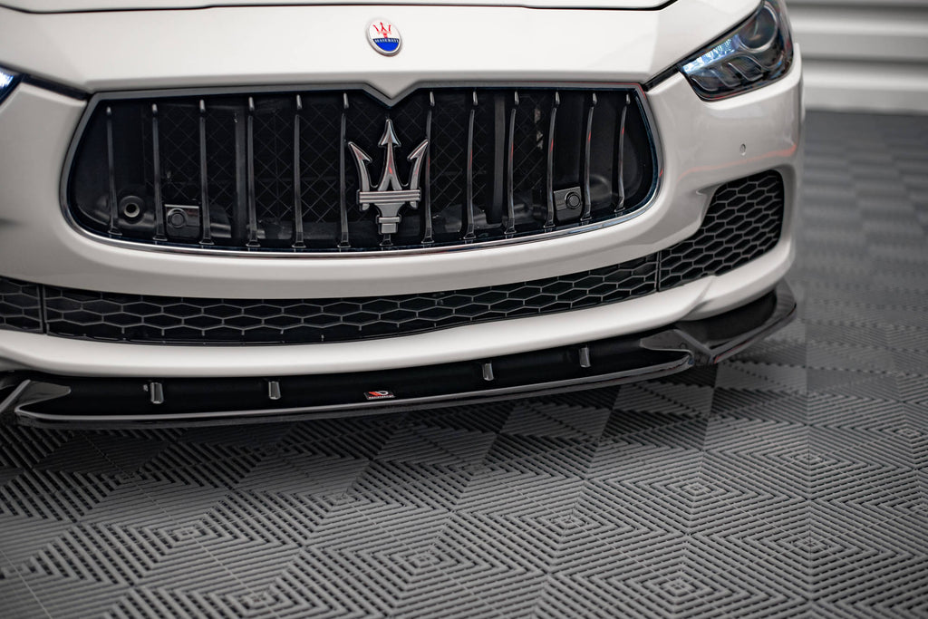 MAXTON DESIGN FRONT SPLITTER V.2 MASERATI GHIBLI MK3