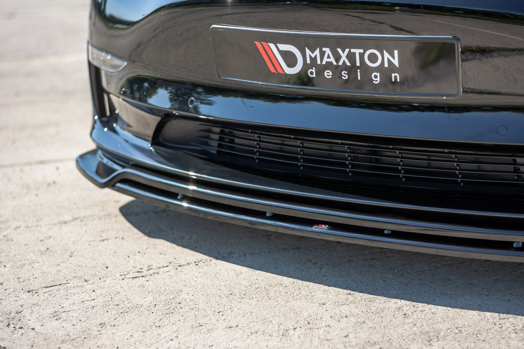 MAXTON DESIGN FRONT SPLITTER V.2 TESLA MODEL 3