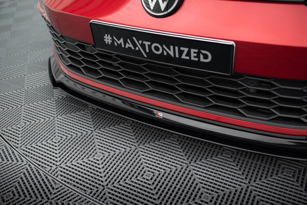 MAXTON DESIGN FRONT SPLITTER V.6 VOLKSWAGEN GOLF GTI / GTE / R-LINE MK8